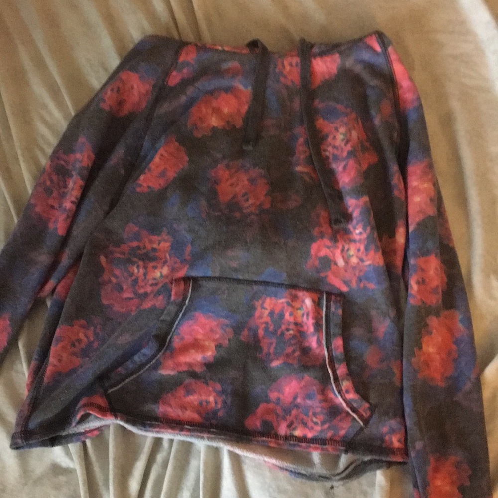 Cropped hoodie